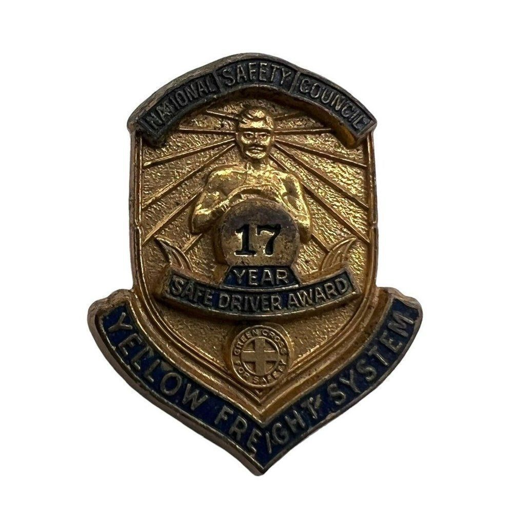 Vintage National Safety Council 17 Year Safe Driver Collectible Pin Badge Award